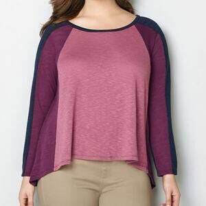 NWT Avenue Colorblock Pink Blue Sharkbite Hem Top Plus Size: 22/24 (3X)